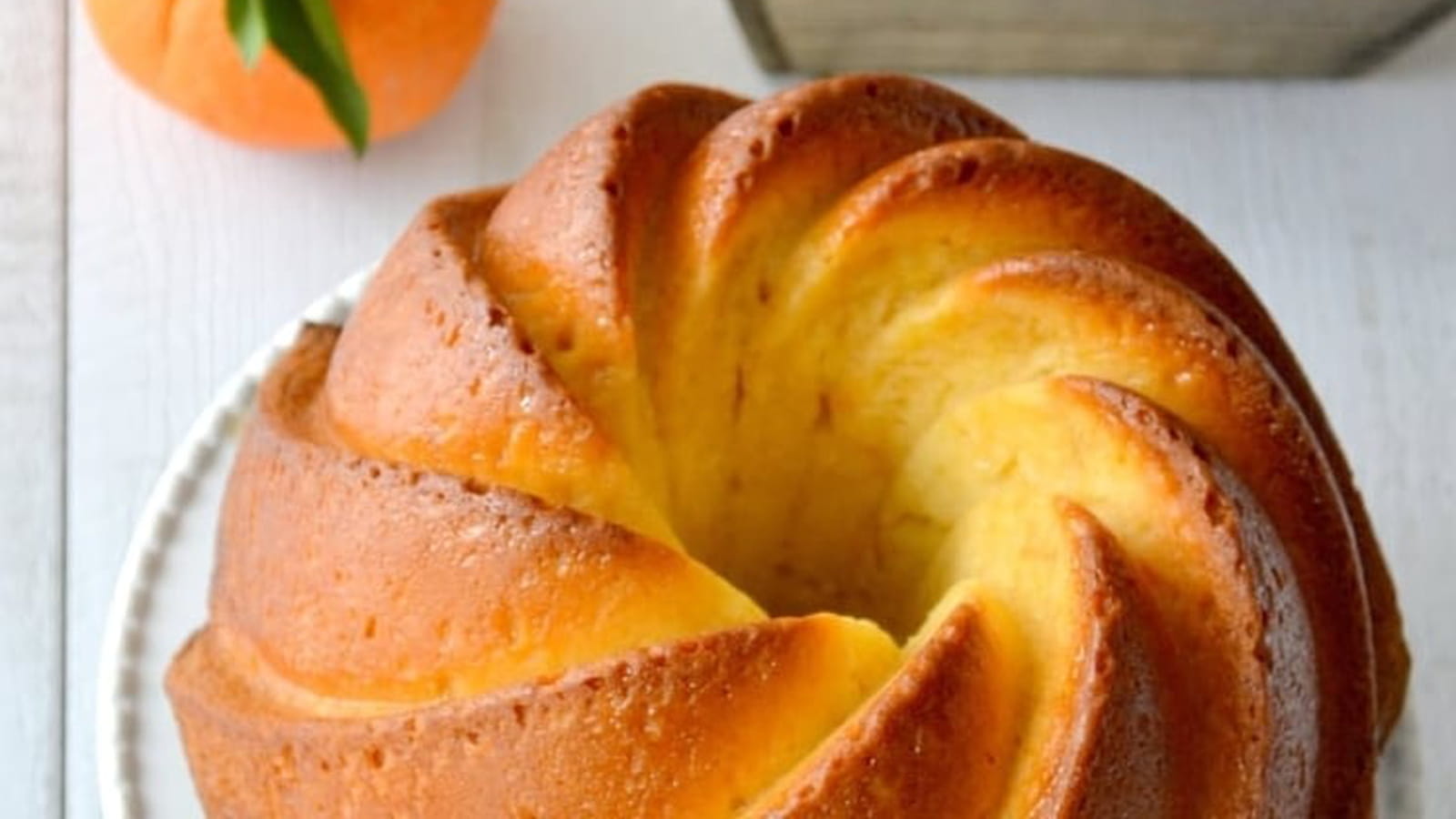 Bundt cake orange, amande et miel