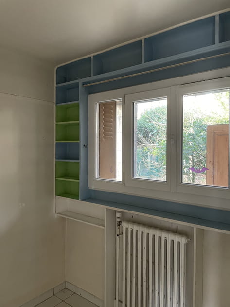 Avant&nbsp;: une cuisine vide et sombre