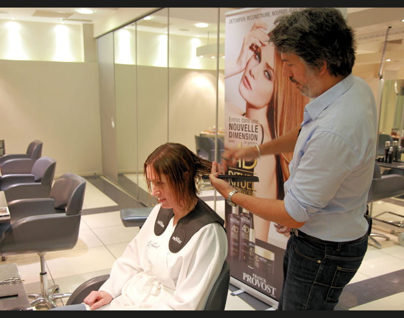 D&eacute;couvrez le nouveau look d'Emilie