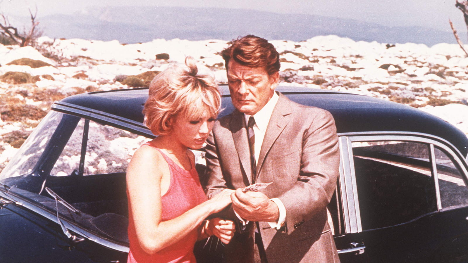 Avec Jean Marais dans "Fantômas"
