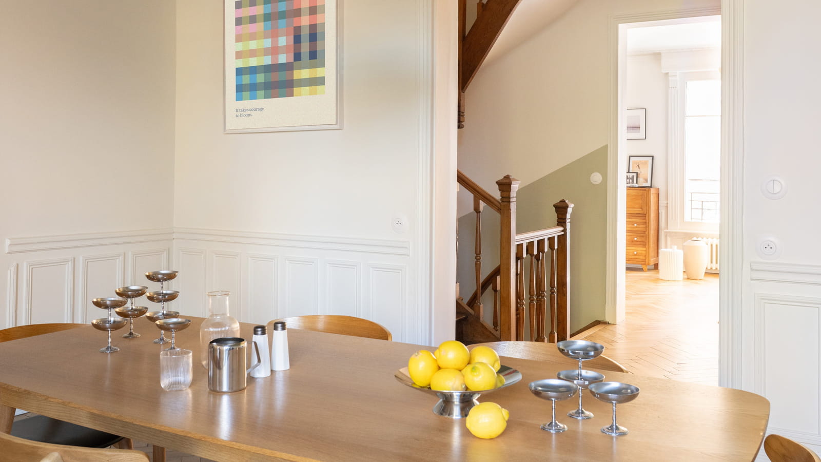 Salle à manger après