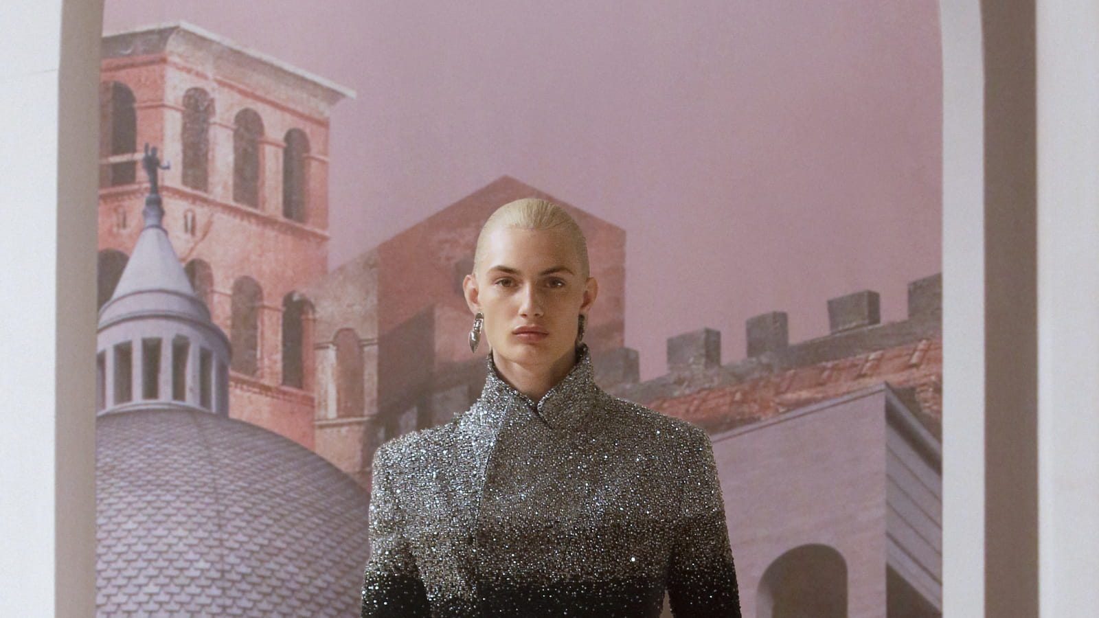 Look 30