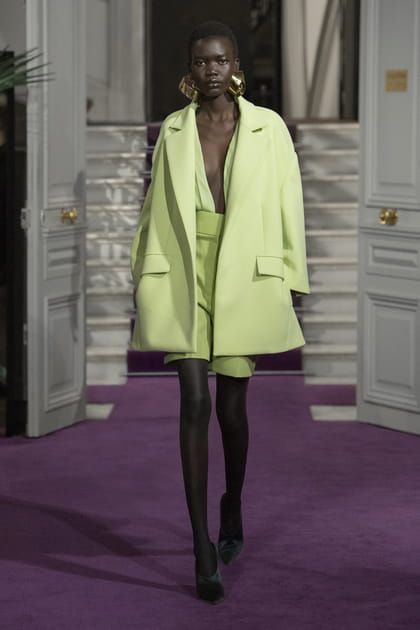 Look 35&nbsp;du d&eacute;fil&eacute; Valentino haute couture printemps-&eacute;t&eacute; 2024