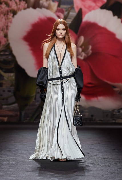 Look 5&nbsp;du d&eacute;fil&eacute;&nbsp;Chanel&nbsp;printemps-&eacute;t&eacute; 2024