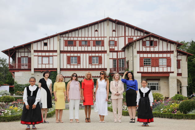 L'arrivée des premières dames lors du G7