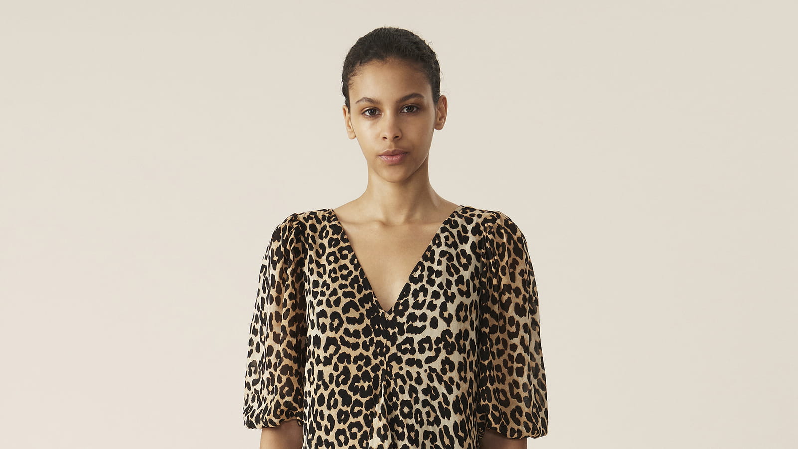 Robe en georgette Ganni