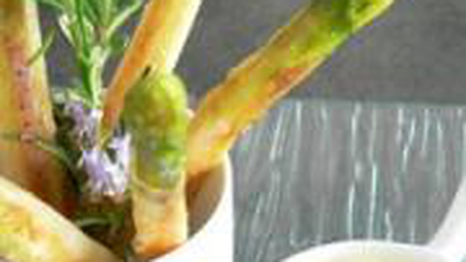 Asperges croustillantes à la sauce mousseline