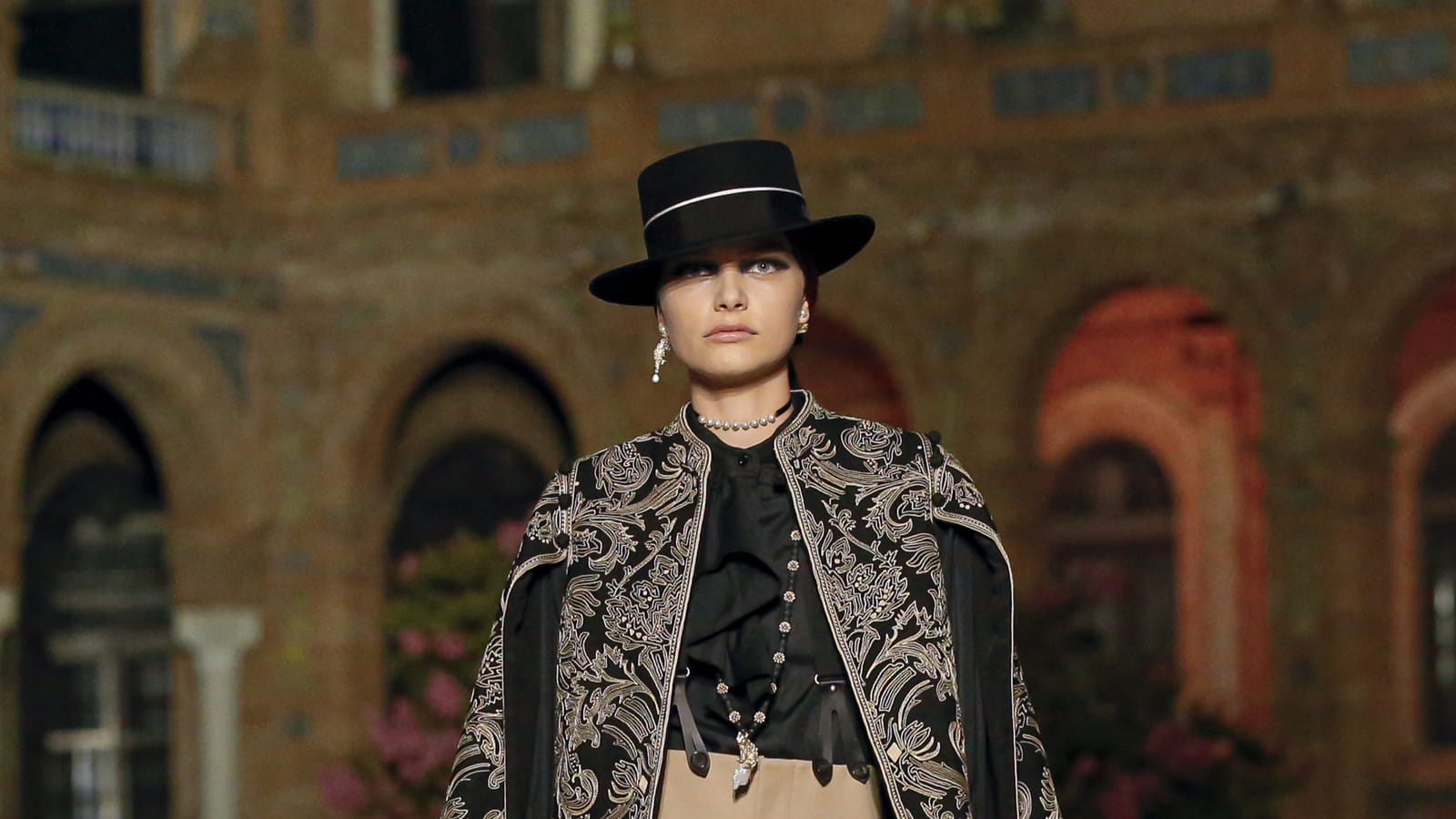 Look 68
