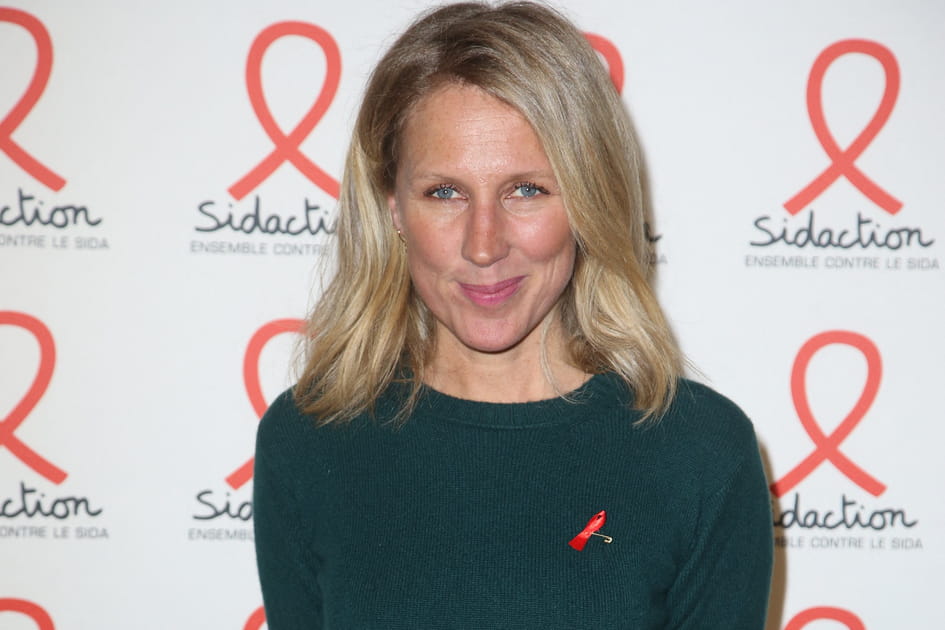 Agathe Lecaron, &eacute;blouissante avec ses joues rose bonbon