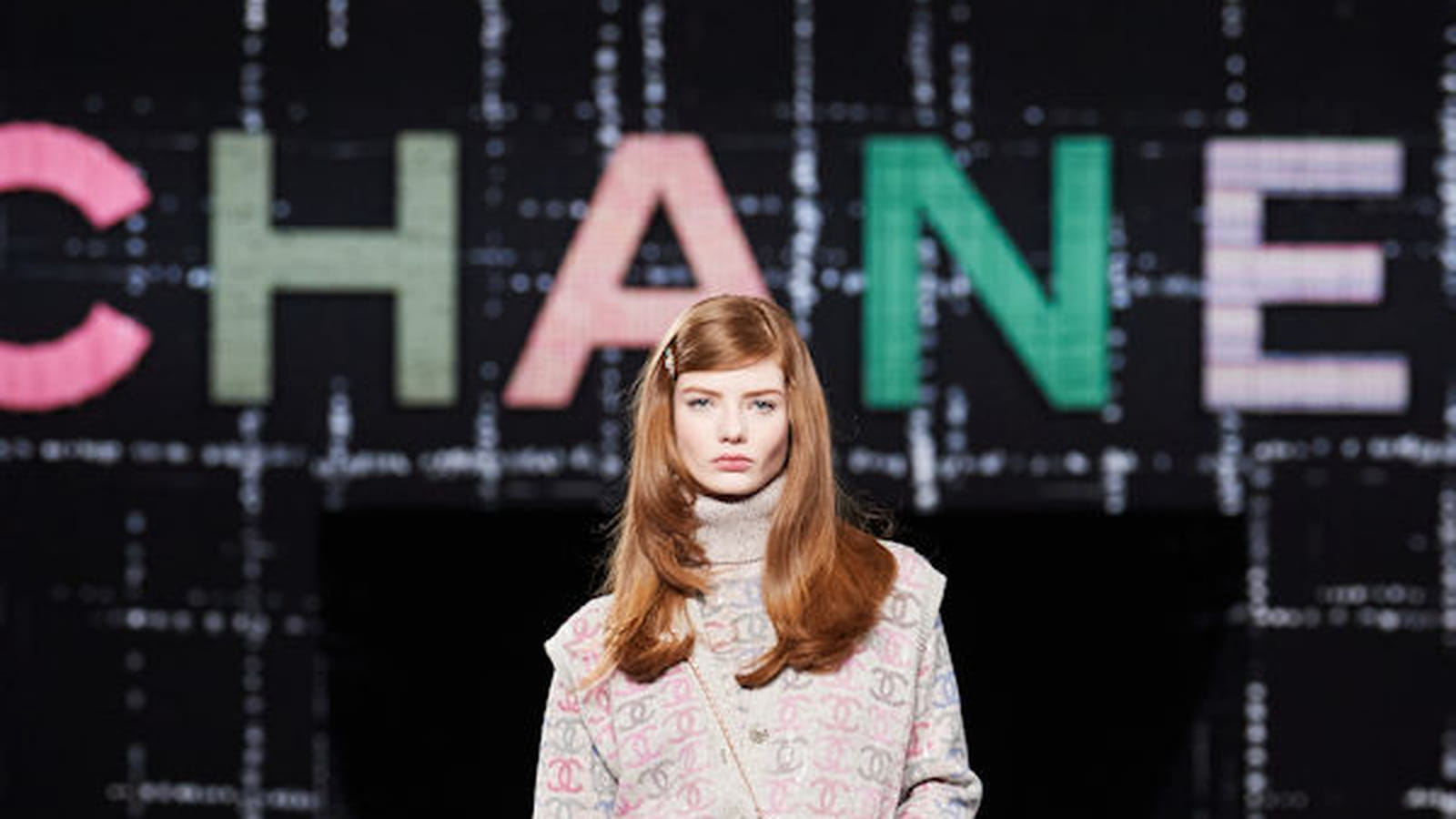 Look 26