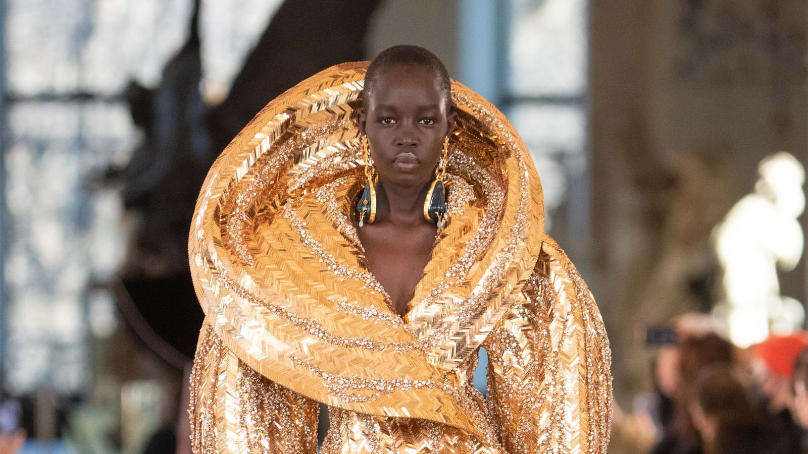 Look 5