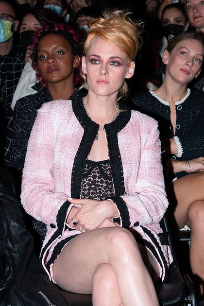 Kristen Stewart au d&eacute;fil&eacute; Chanel