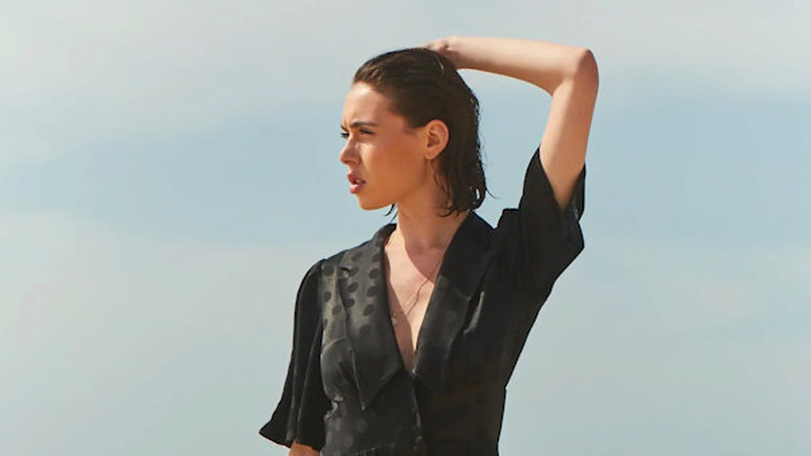Robe noire Maison Nicole