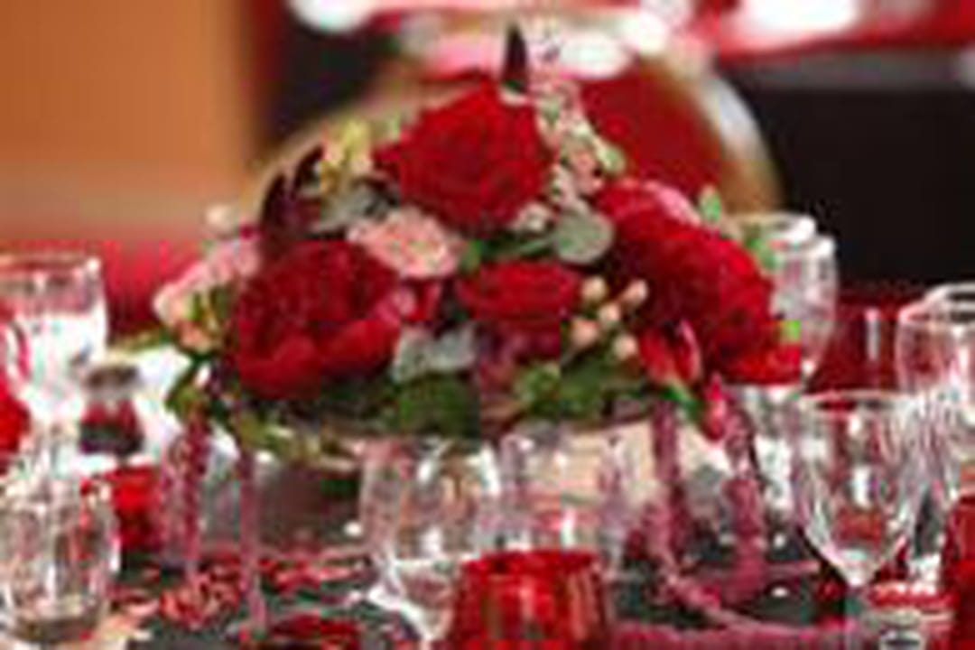 Un mariage en rouge & noir par Mission Mariage