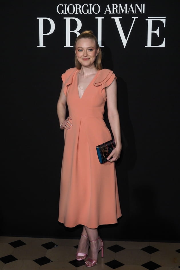 Dakota Fanning au défilé Giorgio Armani Privé