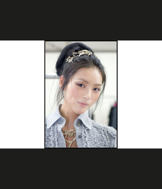 Un teint satin&eacute; et transparent