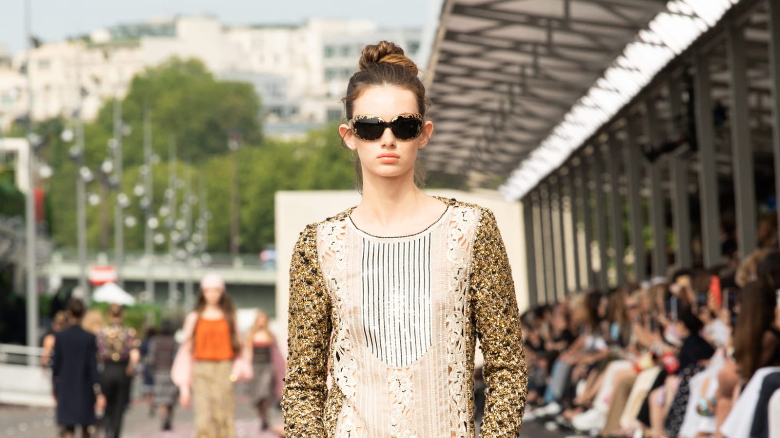Look 22