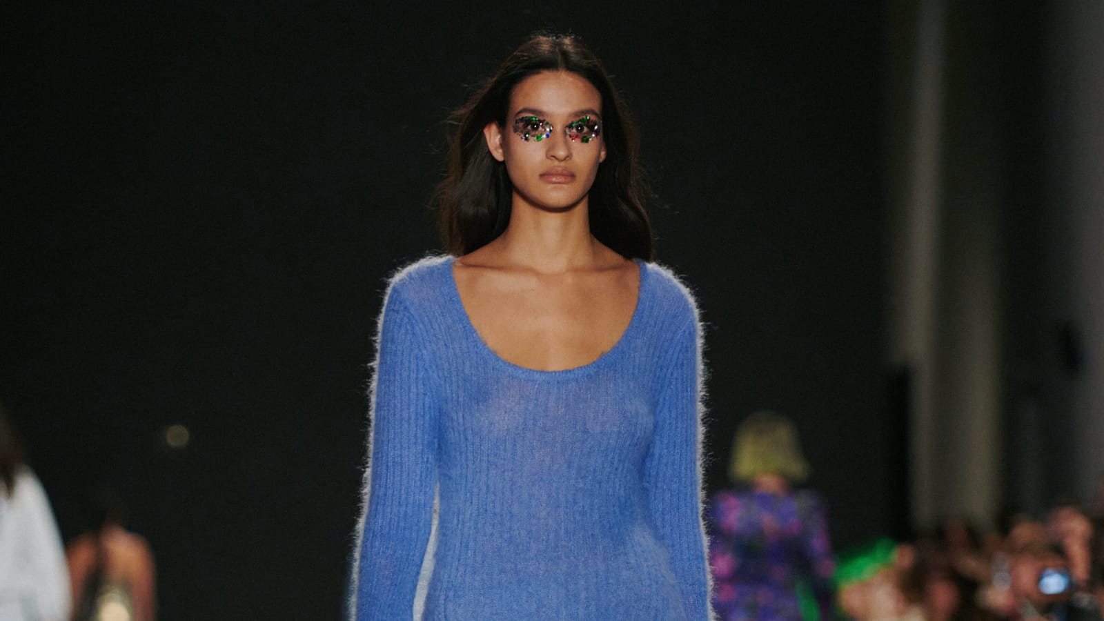 Look 24