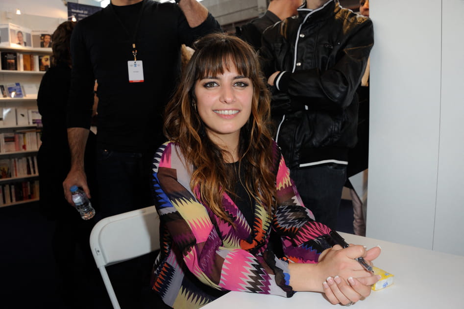 La frange de La&euml;titia Milot