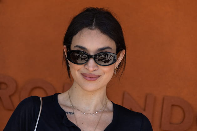 La chanteuse Camelia Jordana &eacute;tait au rendez-vous pour Roland-Garros