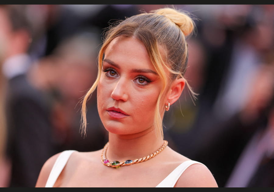 Ad&egrave;le Exarchopoulos, plus que belle avec ses m&egrave;ches blondes