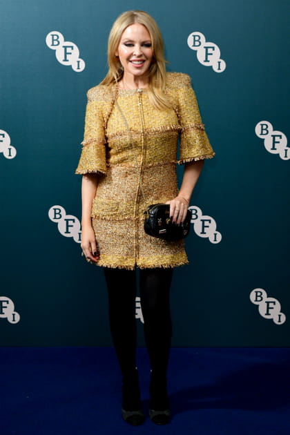 FLOP&nbsp;: Kylie Minogue en robe dor&eacute;e