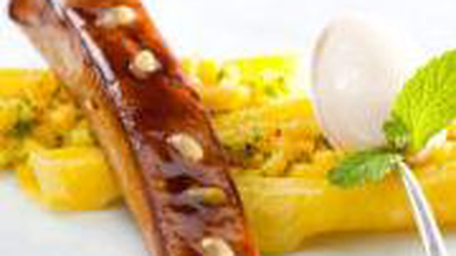 Foie gras grillé acidulé passion