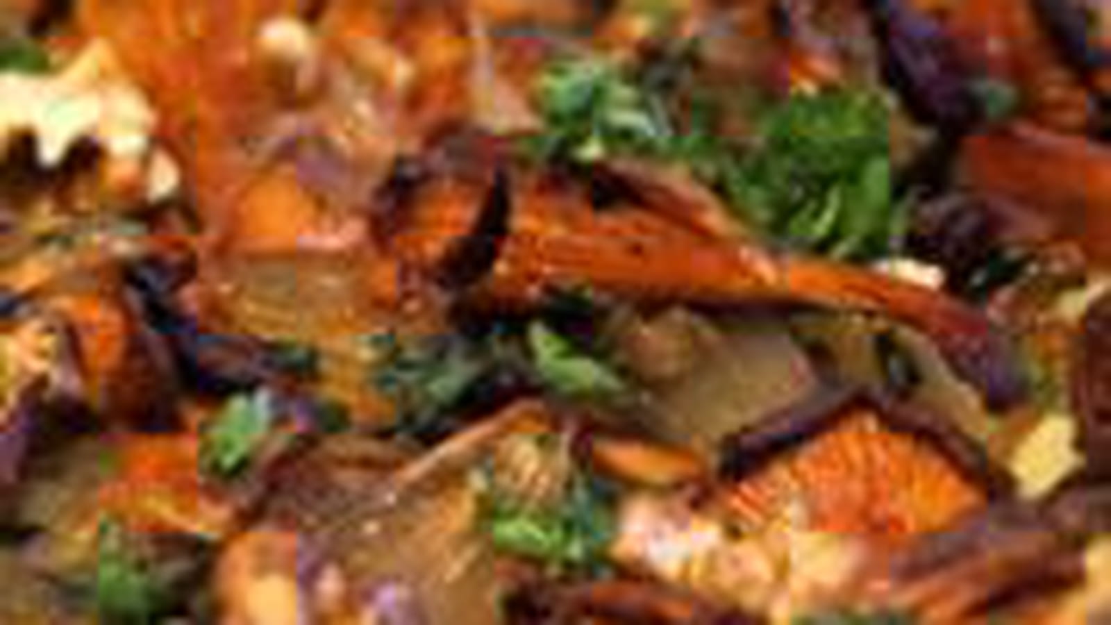 Tarte aux girolles et aux noix