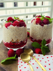 Chia pudding aux framboises, granola et yaourt : Etape 4