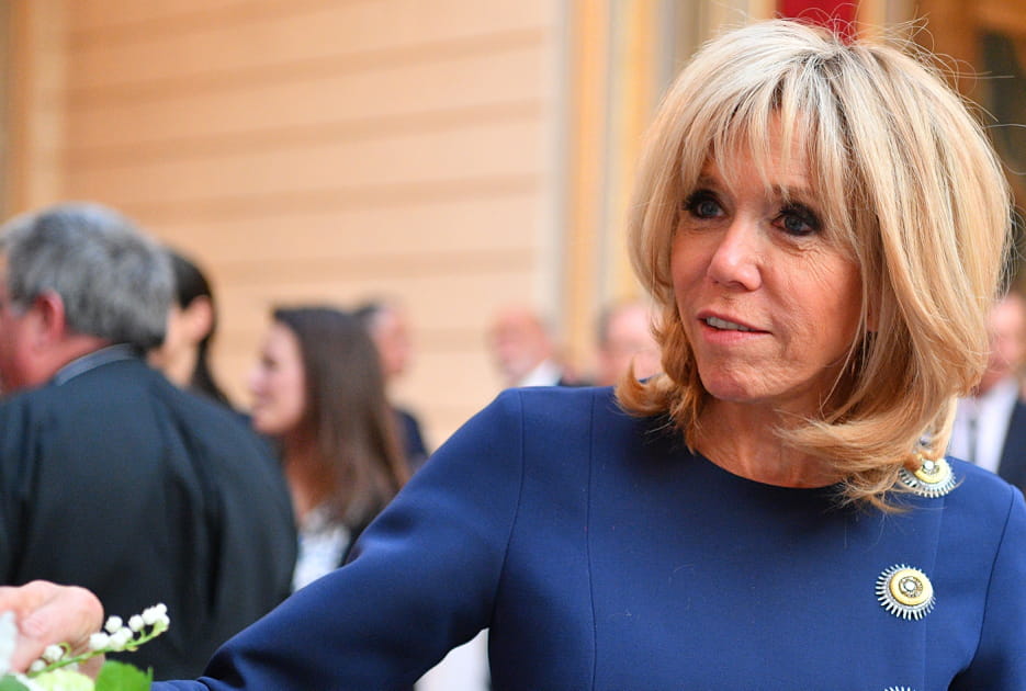 Brigitte Macron, m&eacute;morable avec sa coupe d&eacute;grad&eacute;e