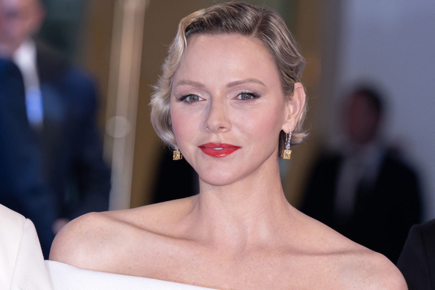 With her new cut, Charlene of Monaco shows that this hairstyle trend is already dominating spring