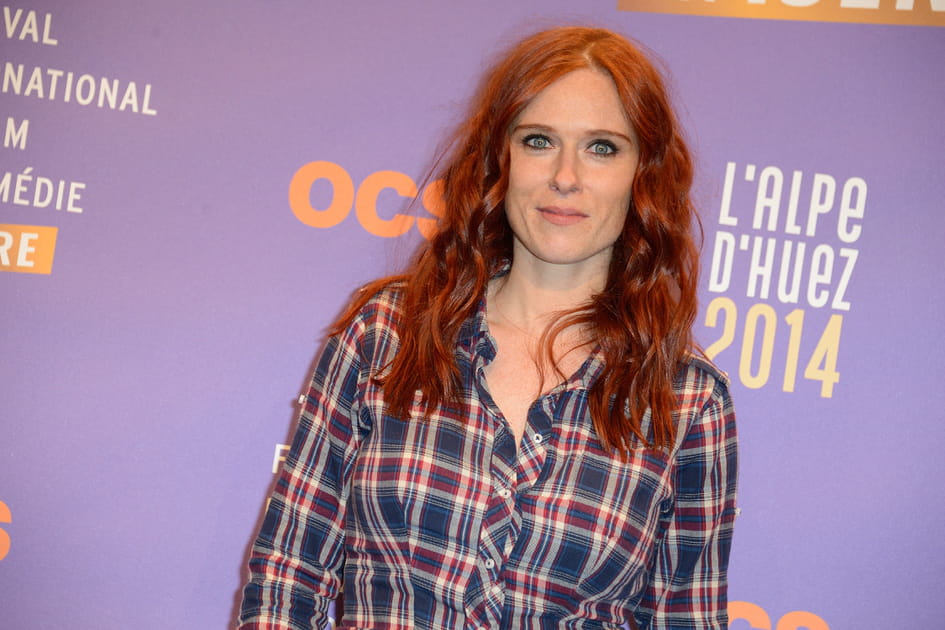 Audrey Fleurot, renversante avec ses ondulations de sir&egrave;ne