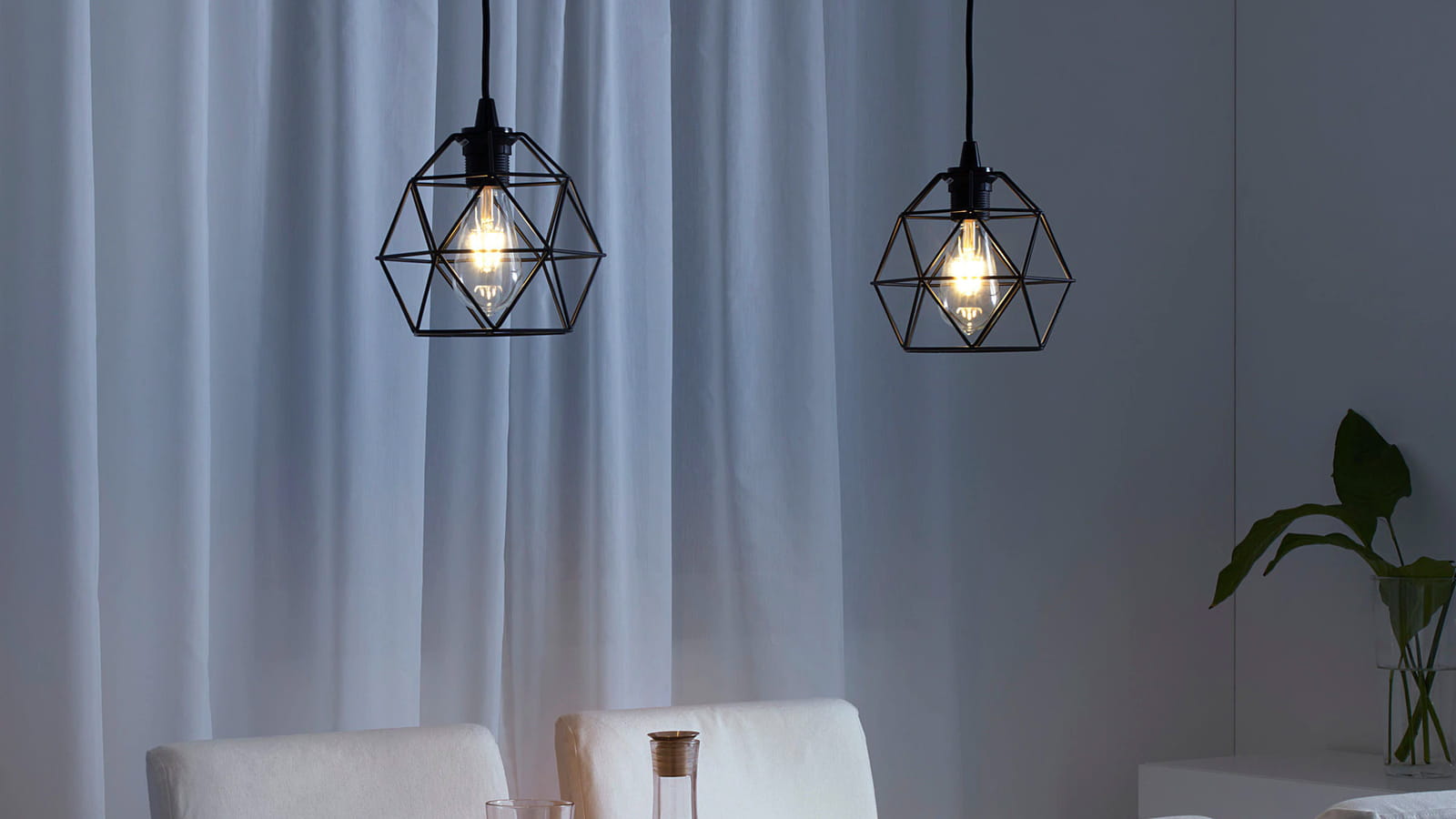 La suspension Brunsta / Hemma