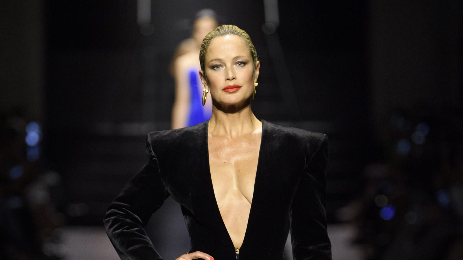 Look 29