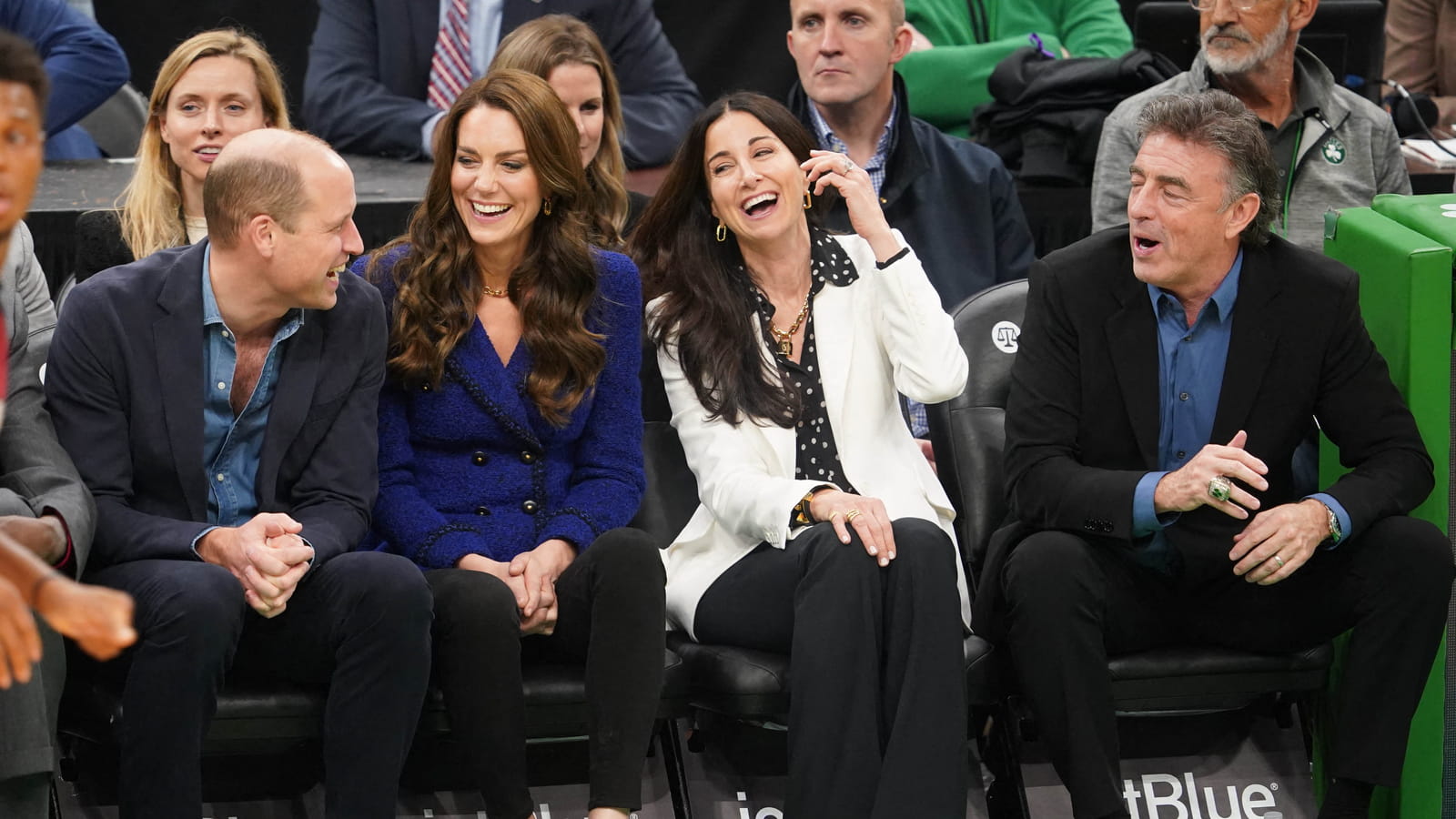 Kate Middleton, William, Emilia Fazzalari et Wyc Grousbeck au match des Celtics de Boston