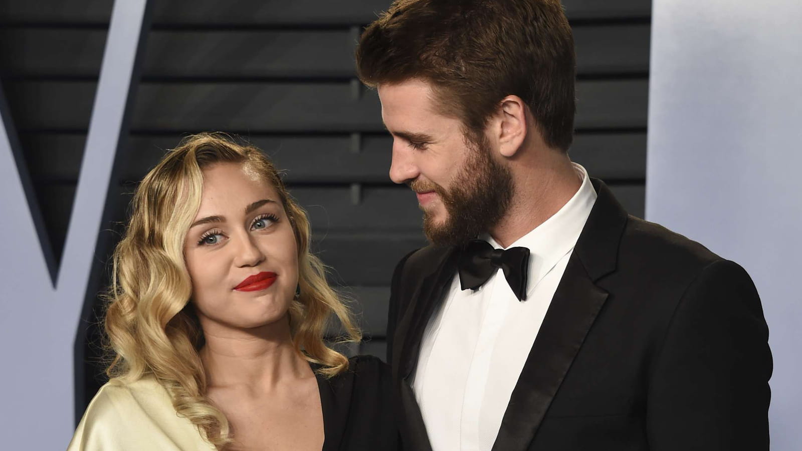 Miley Cyrus et Liam Hemsworth 