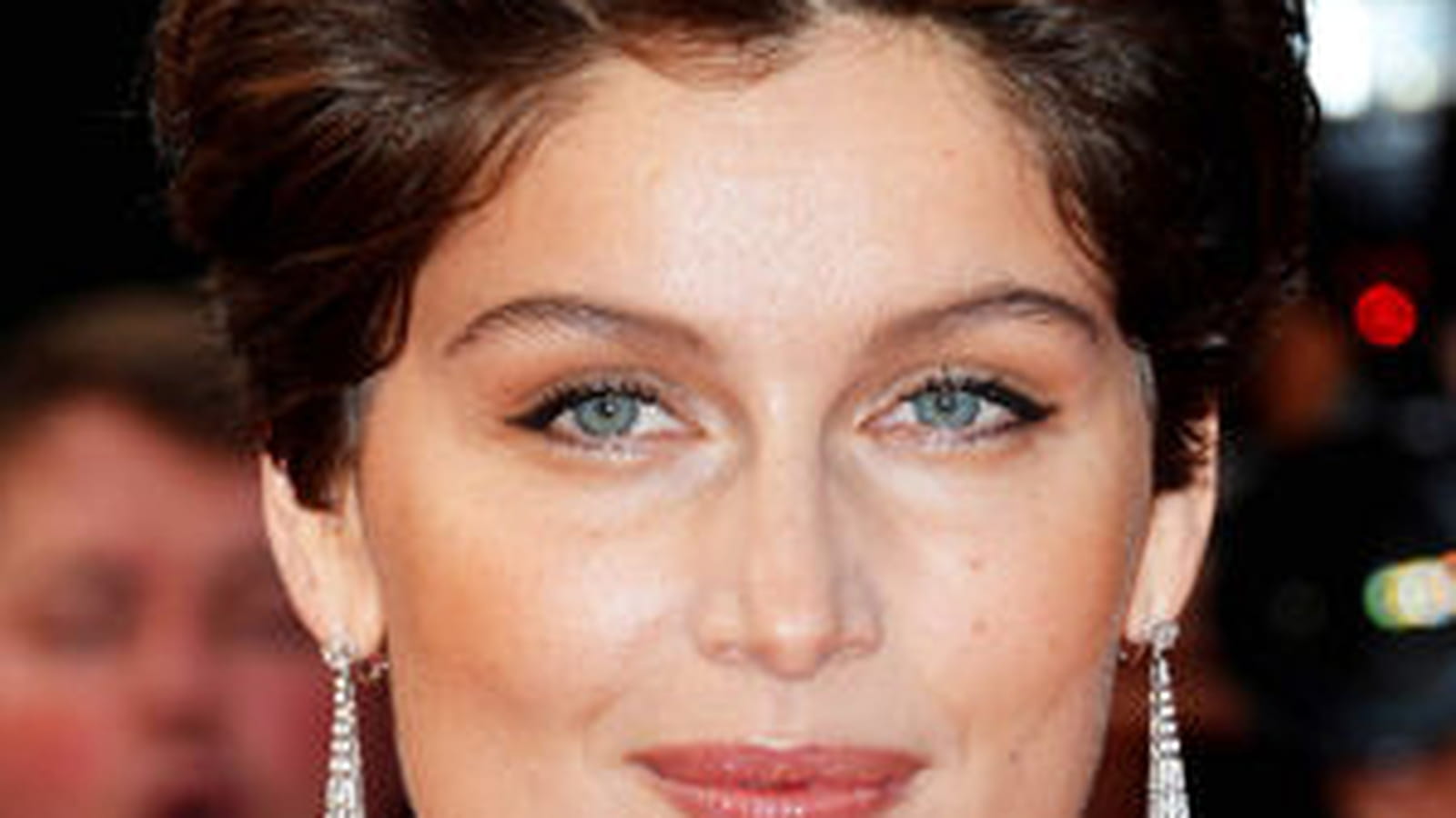 La bouche glossy de Laetitia Casta