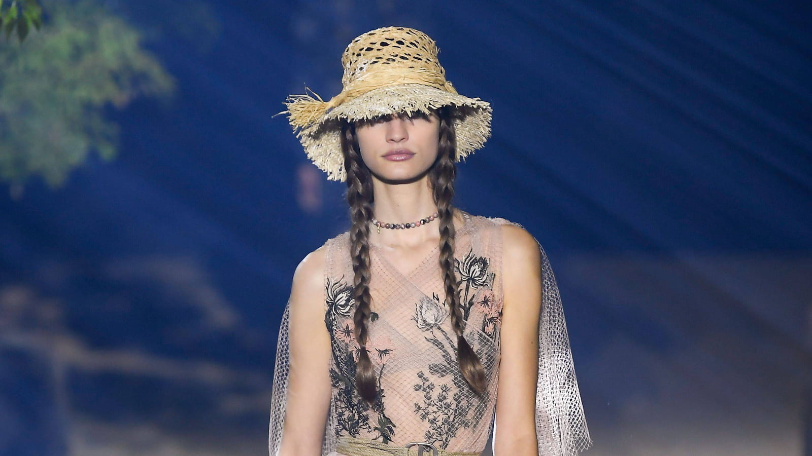 Look 75