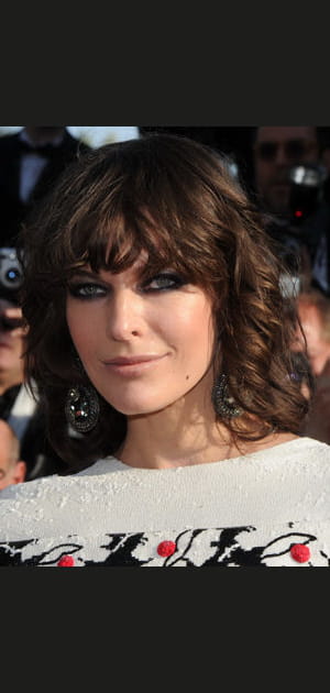 Milla Jovovich, envo&ucirc;tante