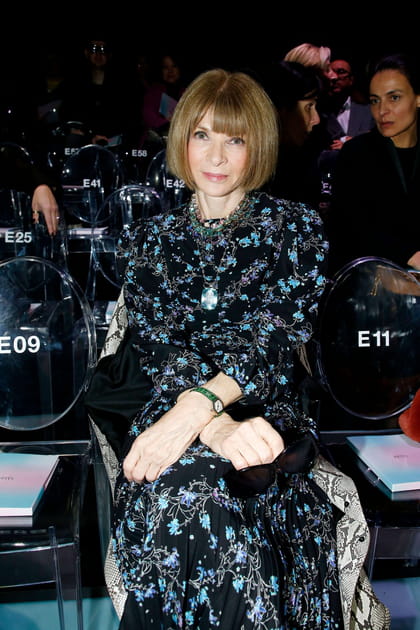 Anna Wintour au d&eacute;fil&eacute; Giorgio Armani Priv&eacute;