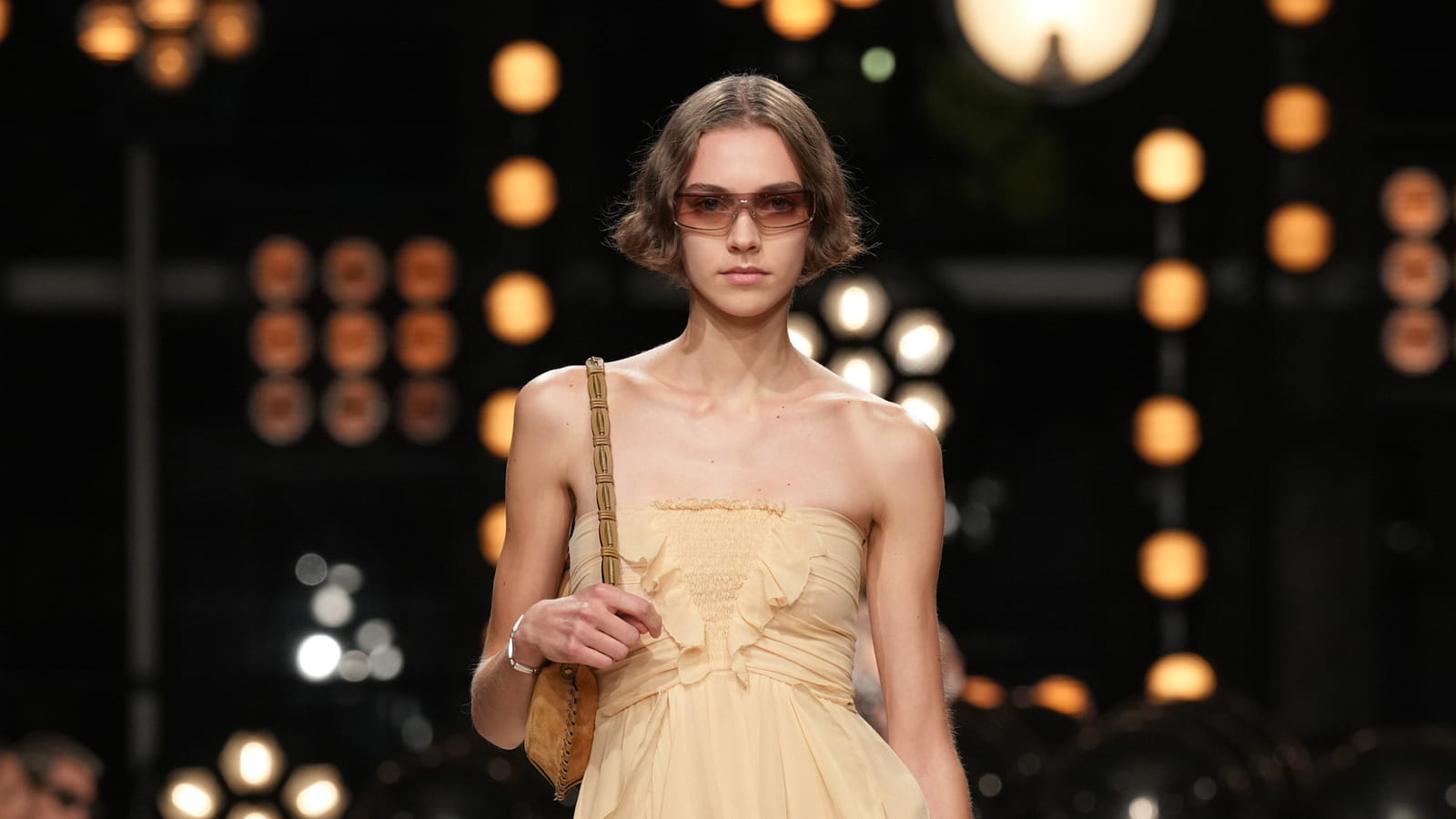 Look 13
