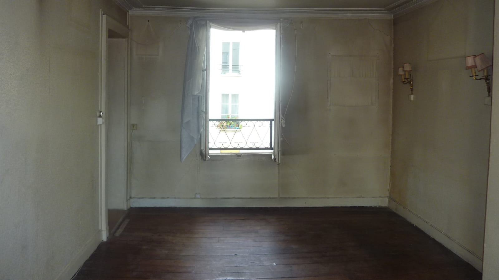 Pièce à vivre avant