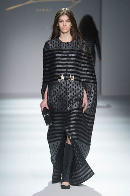 D&eacute;fil&eacute; Genny