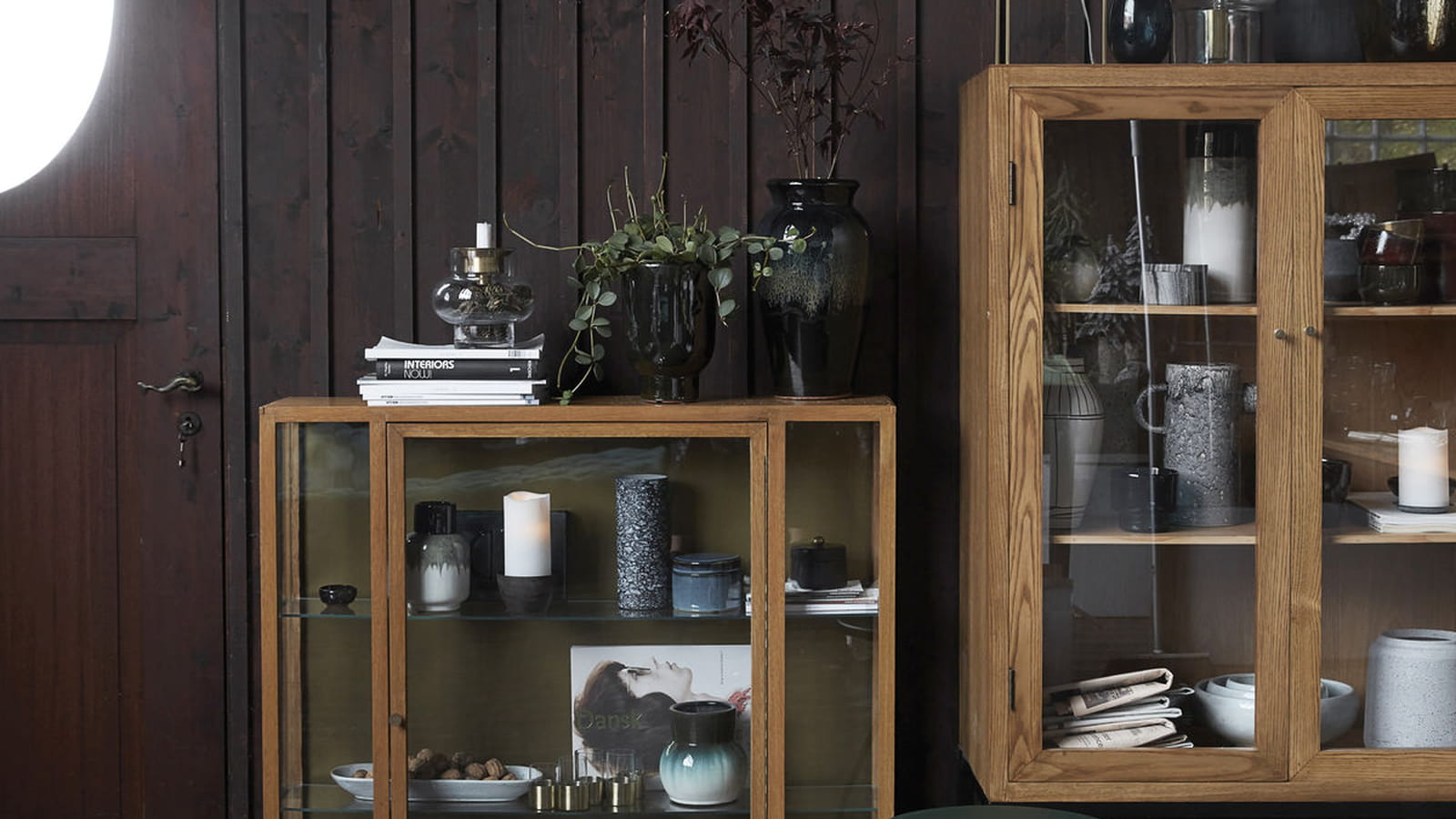 Vitrine en bois House Doctor 