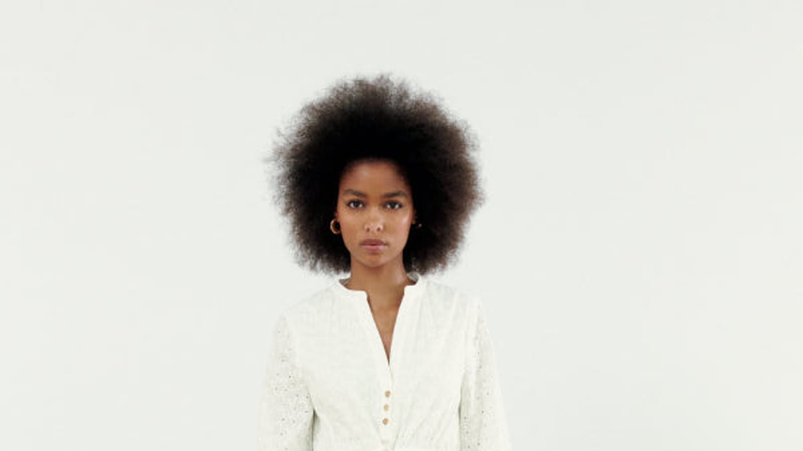 Robe à broderies