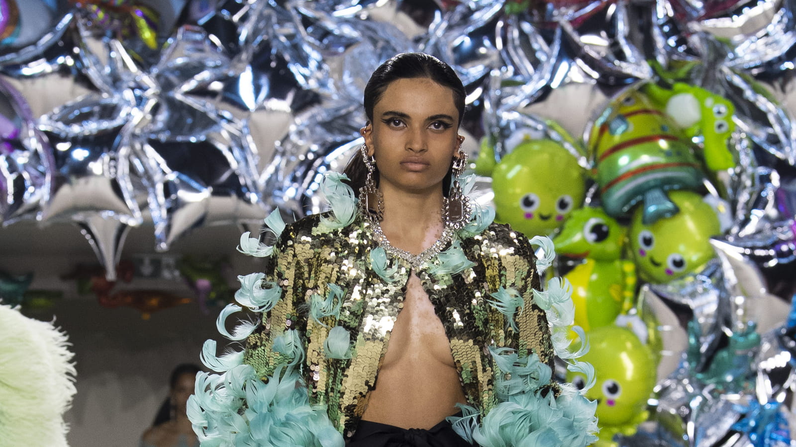 Look 35