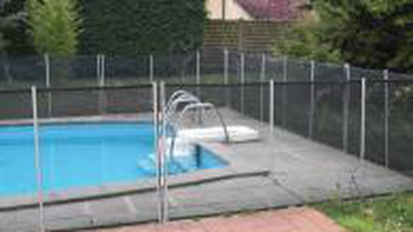 Piscine avant