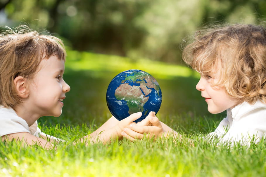 10 astuces pour sensibiliser son enfant à l'écologie