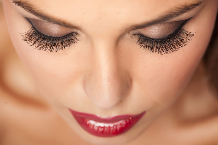 Les faux cils magnétiques, une révolution ?