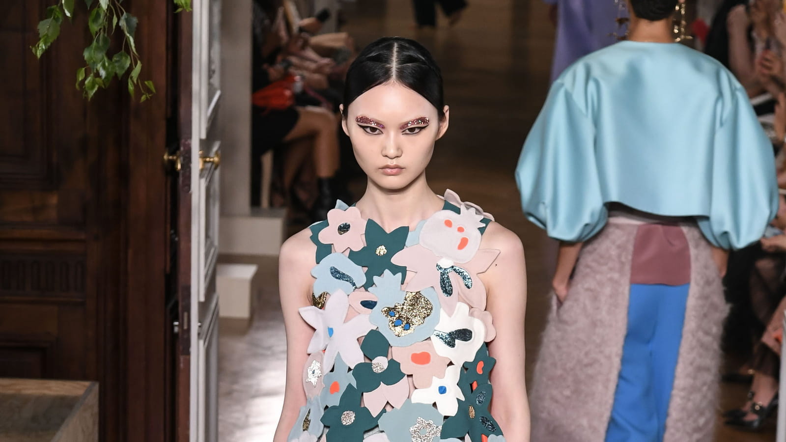Look 30